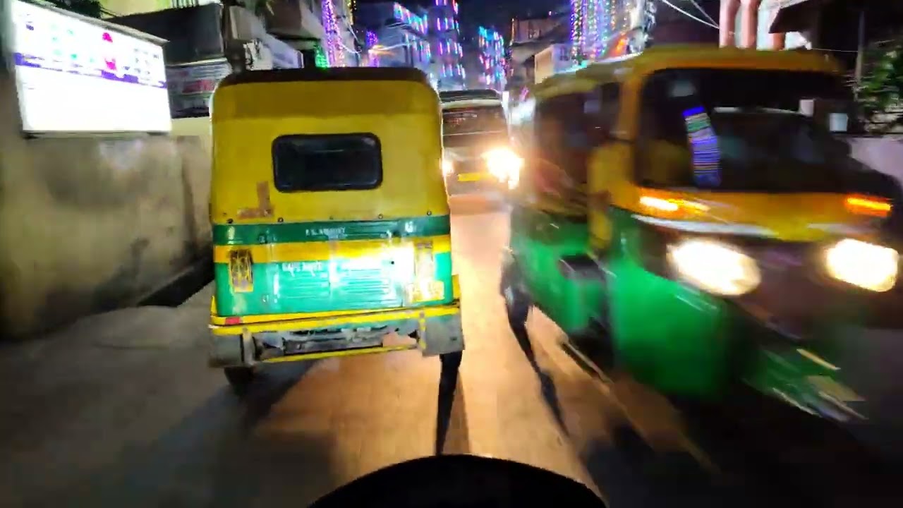 অটো-আলাদের দৌরাত্ম্য 