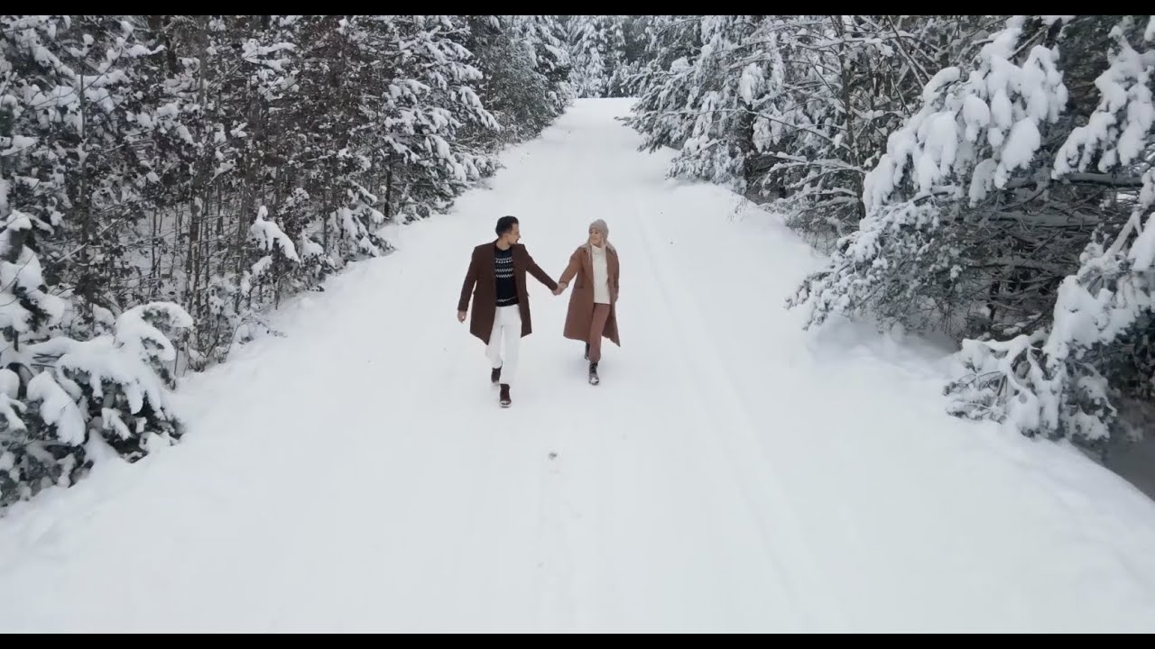 Manadeus - Jeden Winter (Official Music Video)
