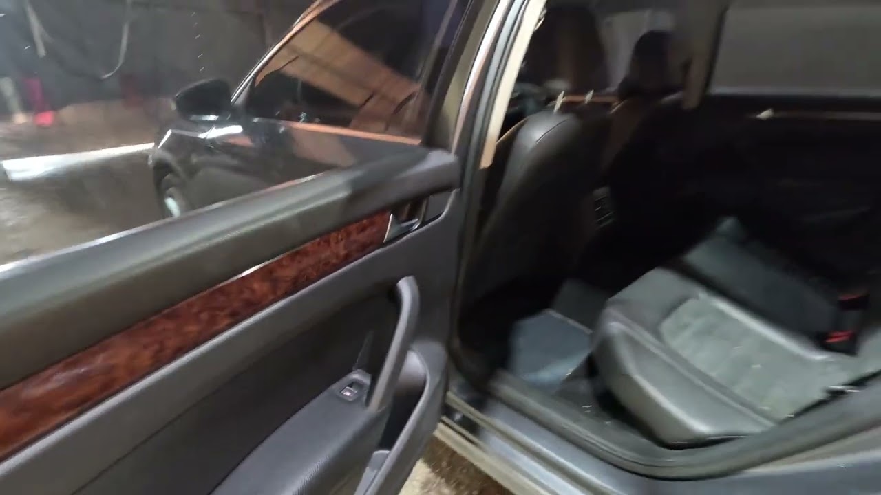 2013 Volkswagen Passat 2.0 TDI  090410  230,546 km