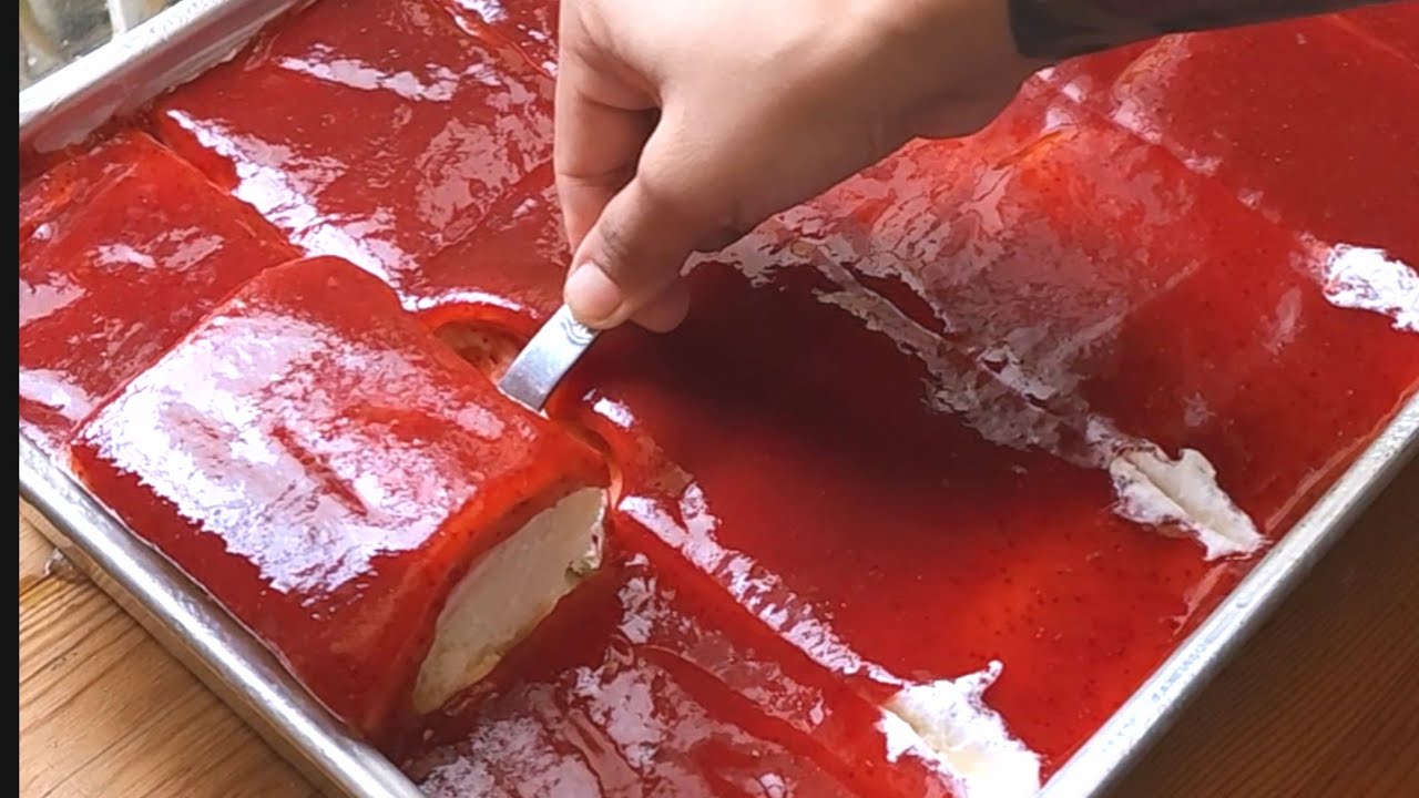 STRAWBERRY TRES LECHES CAKE MAKING