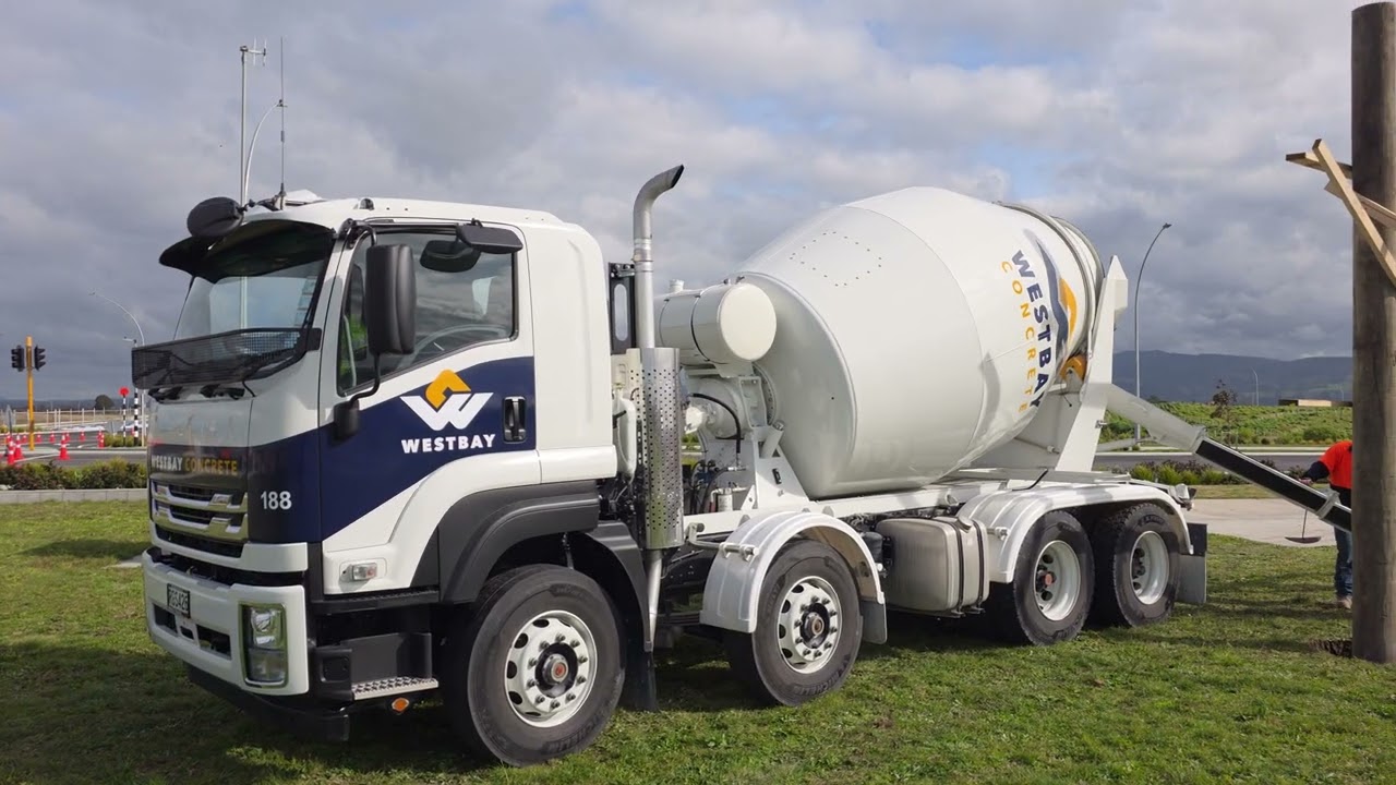 Westbay Concrete / Kaitiaki Build
