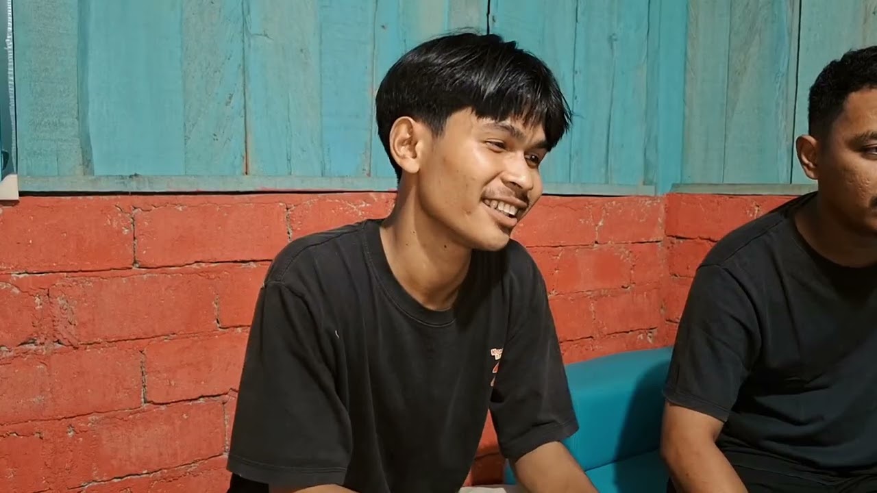 FULL FILM PENDEK JAKSA GARDA DESA LABUAN SALUMBONE ... Selamat Menyaksikan😎🥰