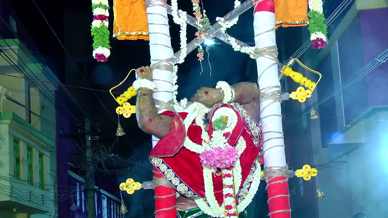 madurai veeran kaluvadi poojai