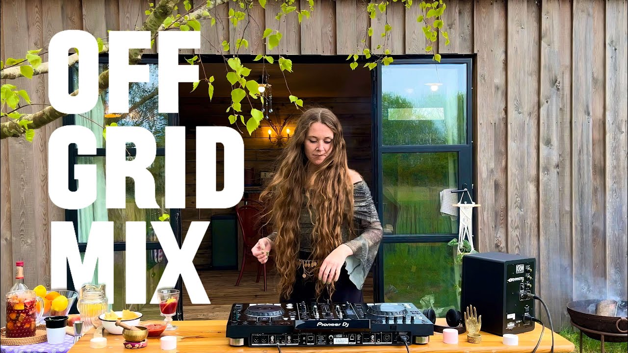 OFF GRID MIX | Funky Jazz House Music Mix | Making Sangria & Cozy Firepit DJ Set | bellajords