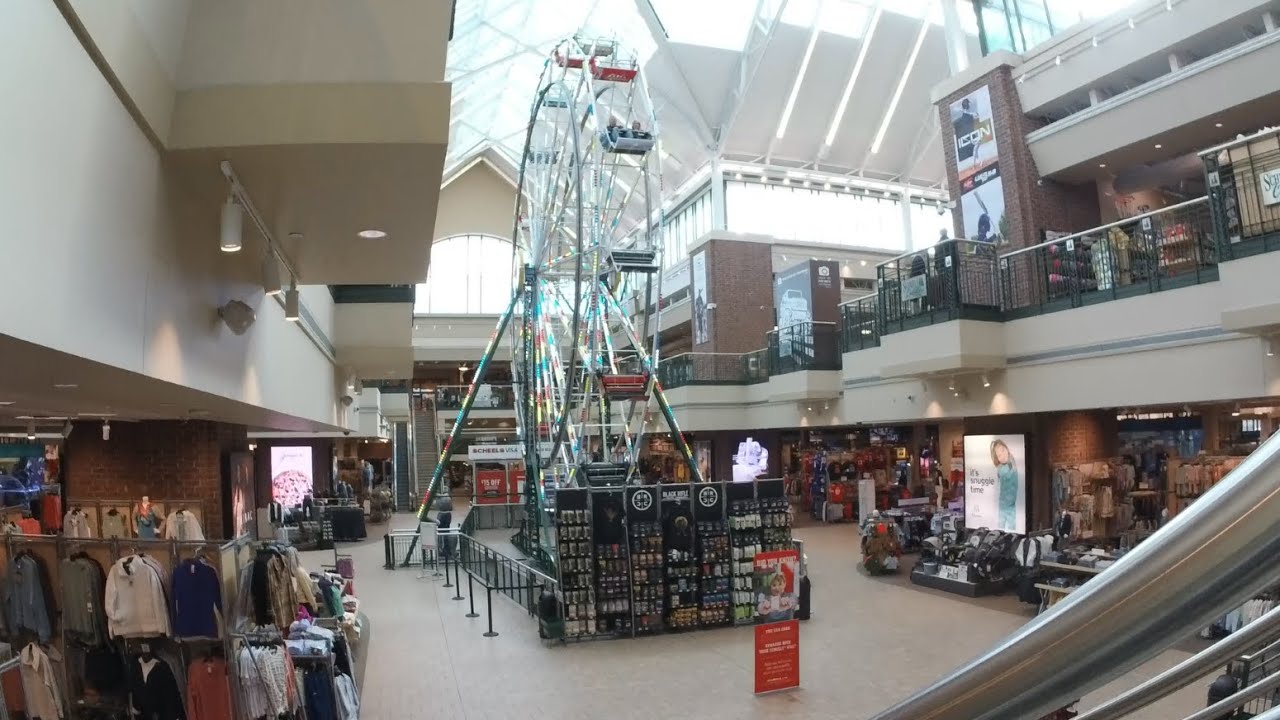 A tour of Scheels Sporting Goods - Part 1