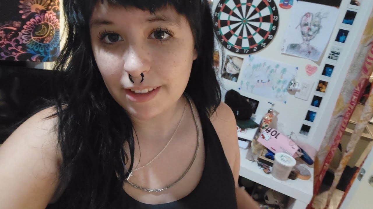 i have a confession.. (old clothes try on) 
