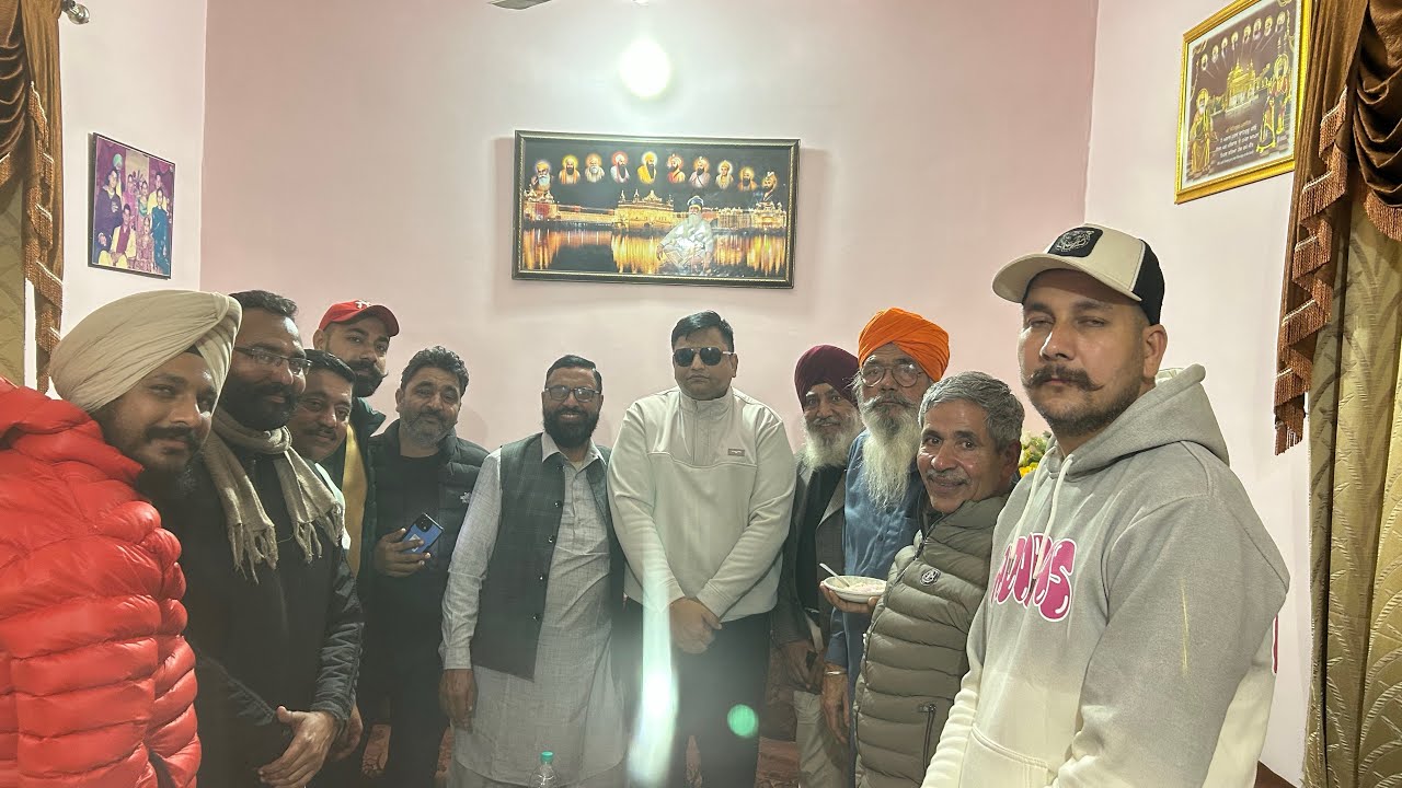 ਆਲ ਅੰਮ੍ਰਿਤਸਰ ਪਿਜ਼ਨ ਕਲੱਬ ਵੱਲੋਂ ਅੱਜ ਮੀਟਿੰਗ ਕੀਤੀ ਗਈ ਨਾਲੇ ਉਸਤਾਦ ਬਾਬਾ ਸ਼ੰਨੂ ਜੀ ਦੇ ਜਨਮਦਿਨ ਸੈਲੀਬਰੇਟ ਕੀਤਾ