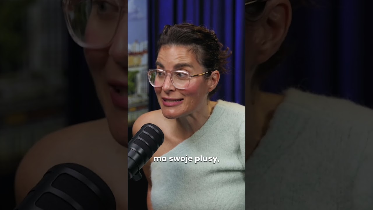🎙Olga Kwiecińska wypełnia kwestionariusz warszawski w podcaście Warszawa M&oacute;wi! #warszawa #podcast