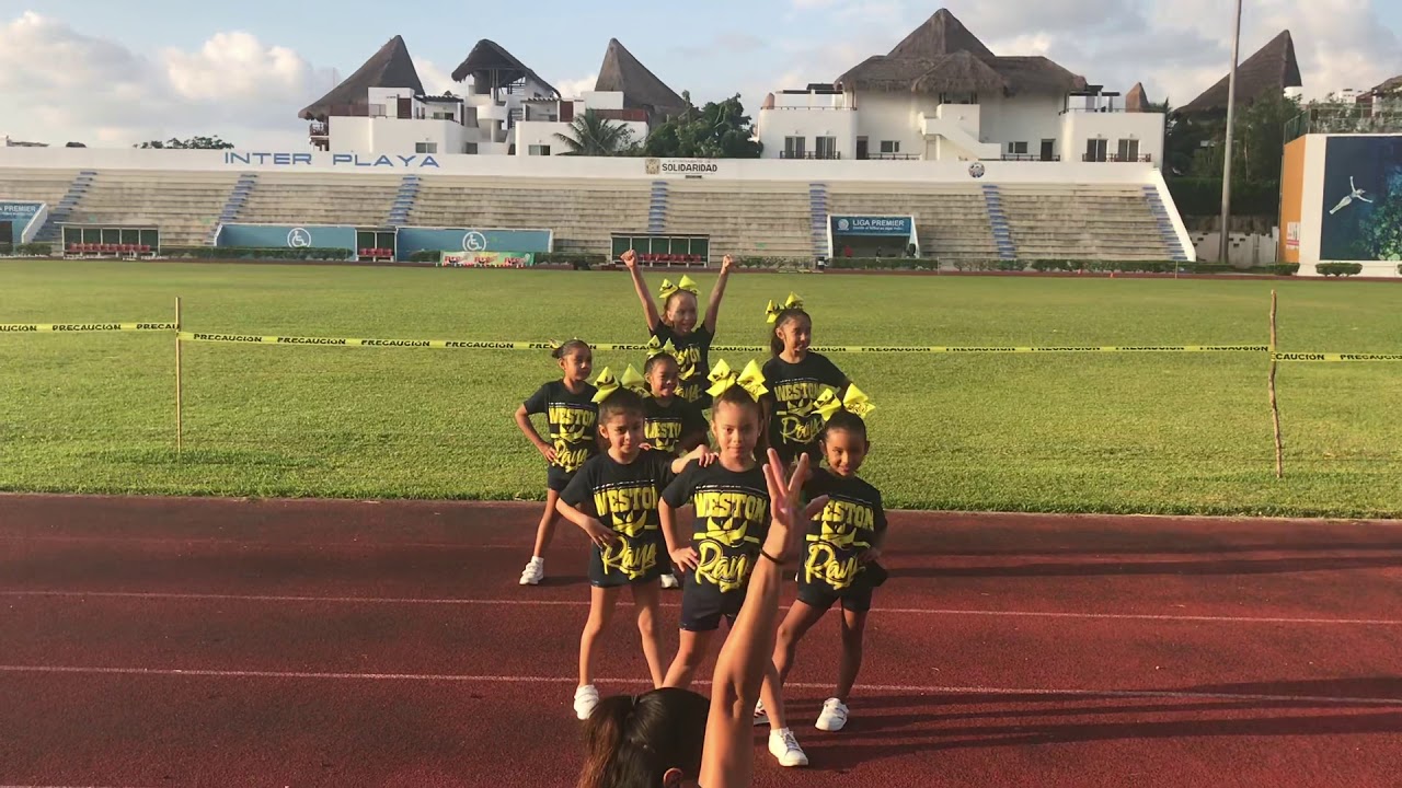 Peewee Cheerleading