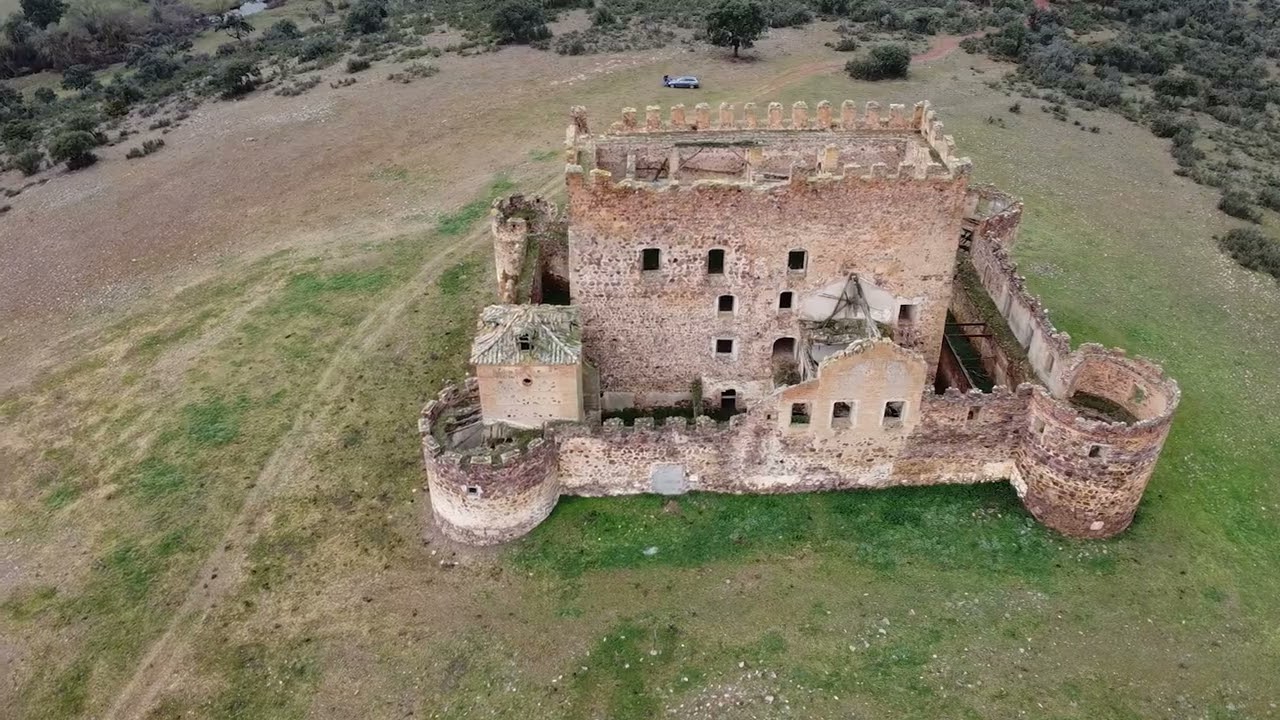 Castillo Guadalerzas (  Los Yébenes ) ( Toledo )- Archeology World Cp 48 (castellano)