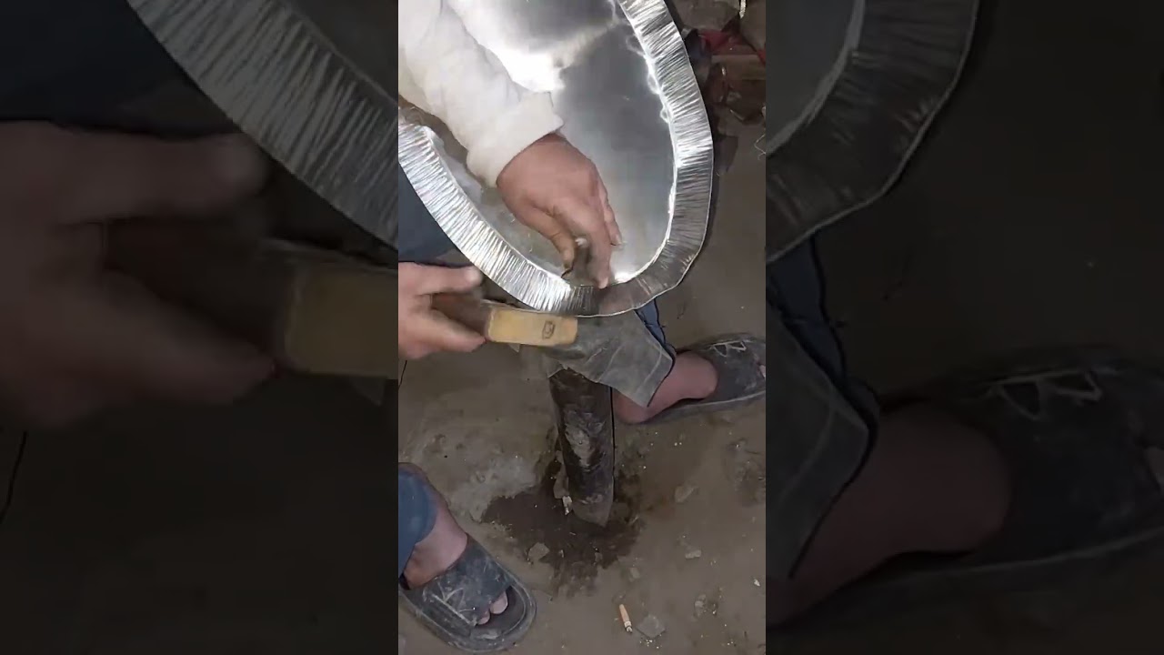 زخرفه المعادن الرسم على النحاس وتشكيل المعادن بالطرق اليدوي 