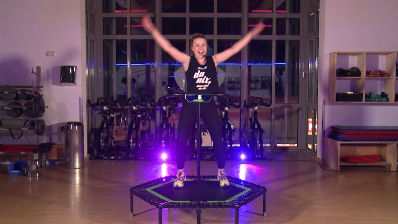 Jumping Fitness mit Antonia - Live aus dem Fitness Stadl Murnau