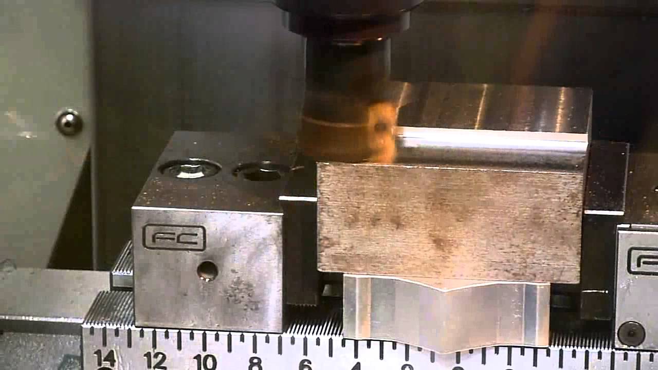 INTERCNC - LEADWELL VE Vertical machining centers 02