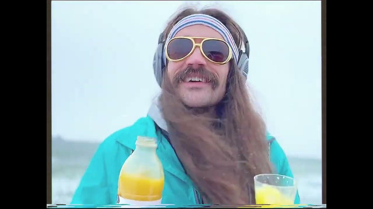 Mollycoddle - Sankt Barbeque (Official Music Video)