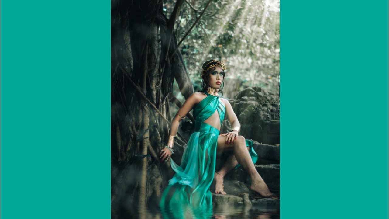 Character Impersonation : Medusa by John Boglosa