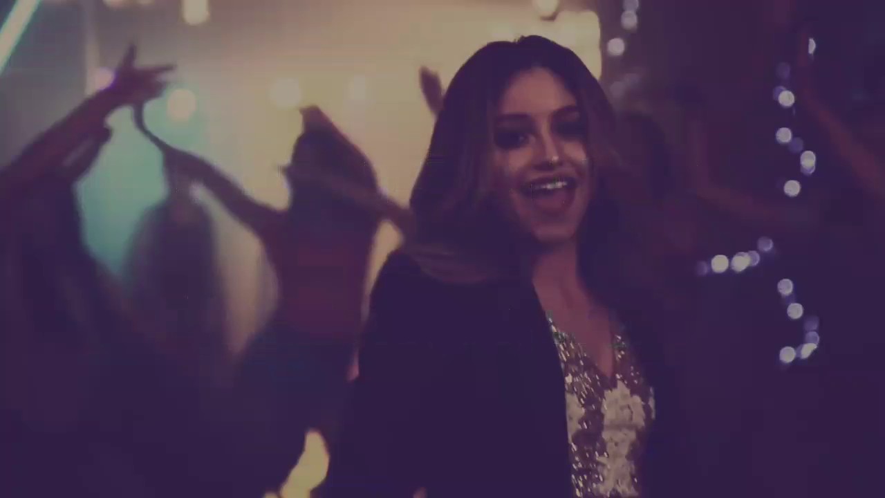 Karol Sevilla ft. Dany Martins - A bailar - Testo e traduzione