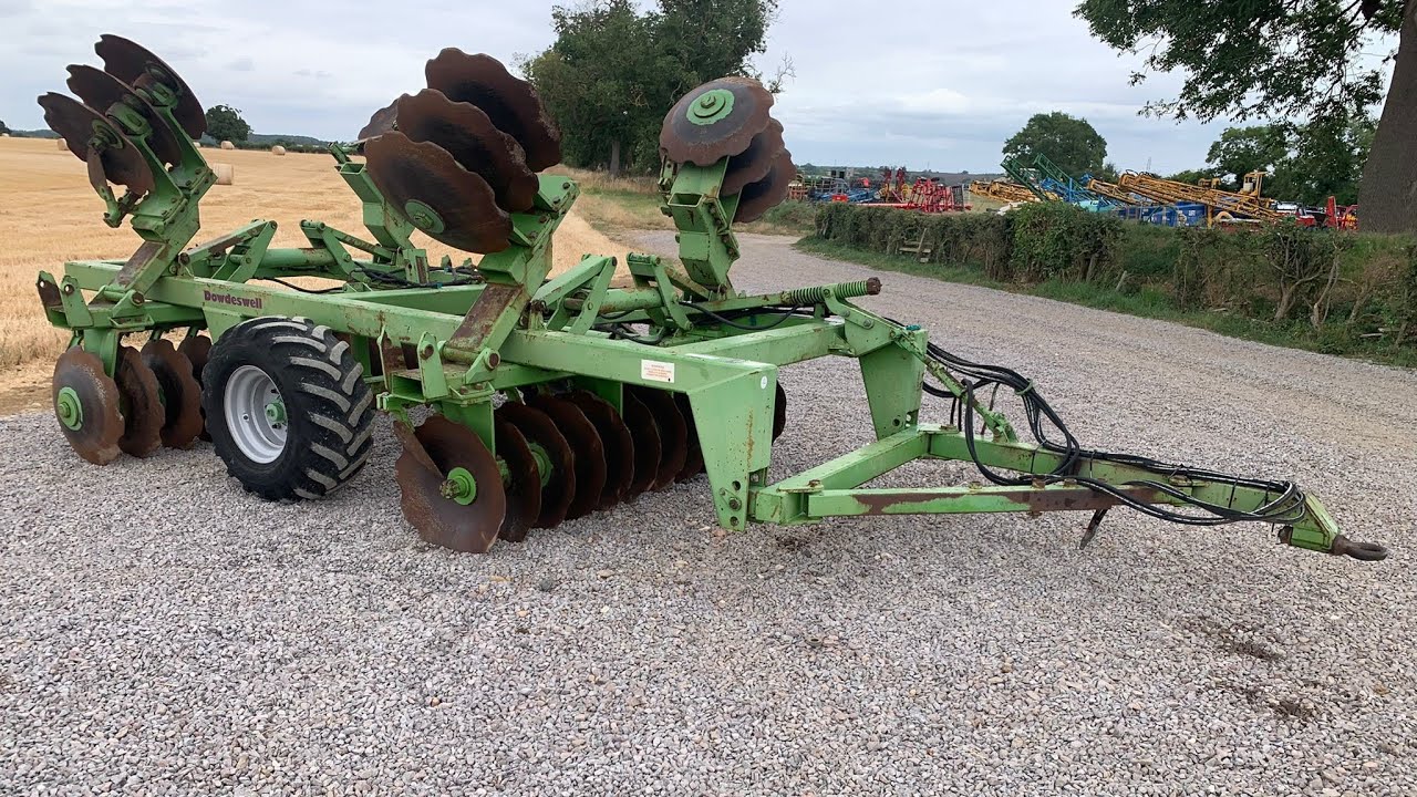 Dowdeswell 84 Series 4 Metre Disc Harrow- Walkaround