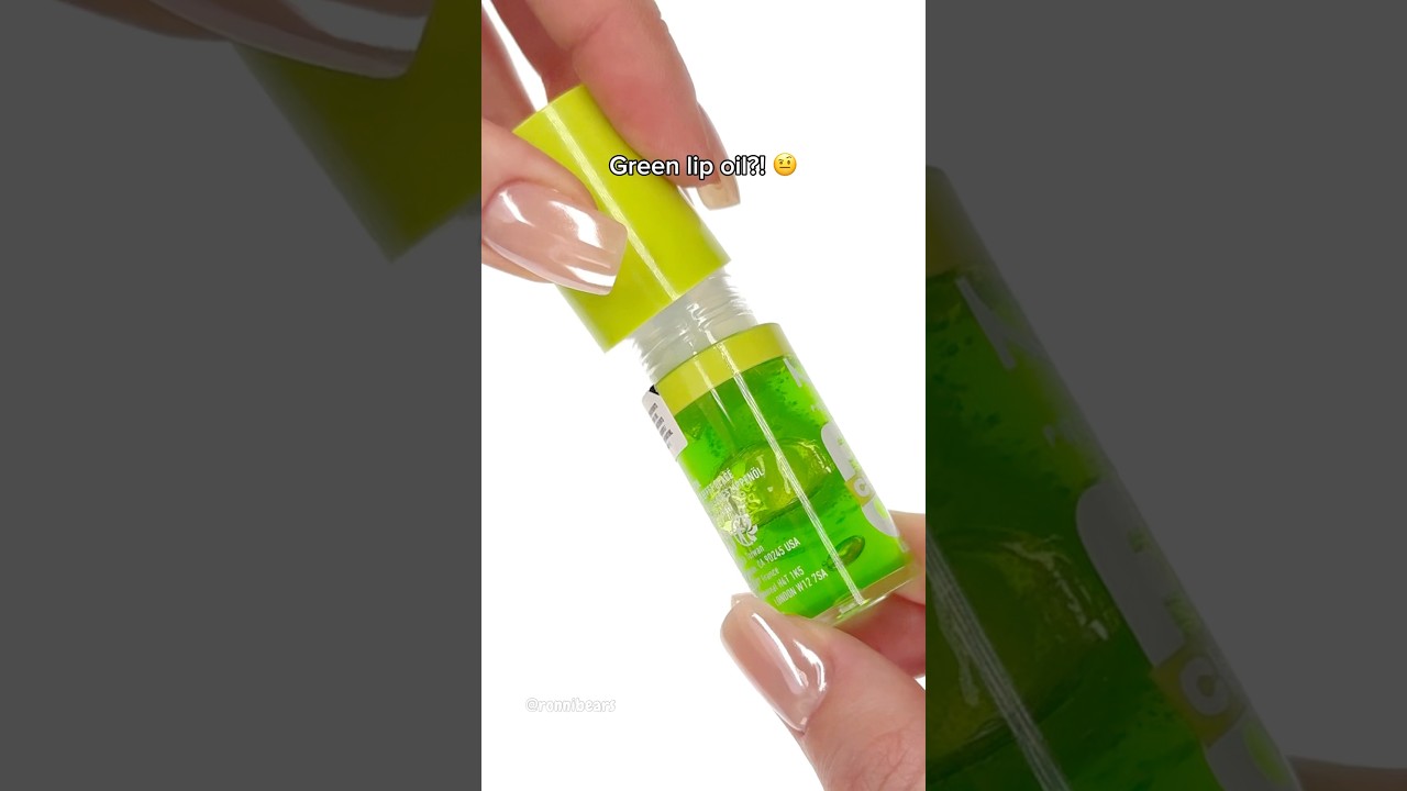GREEN lip oil?! 🤯💚 #lipoil #nyxcosmetics #greenmakeup #newmakeup #makeup #makeupfinds #fyp #shorts