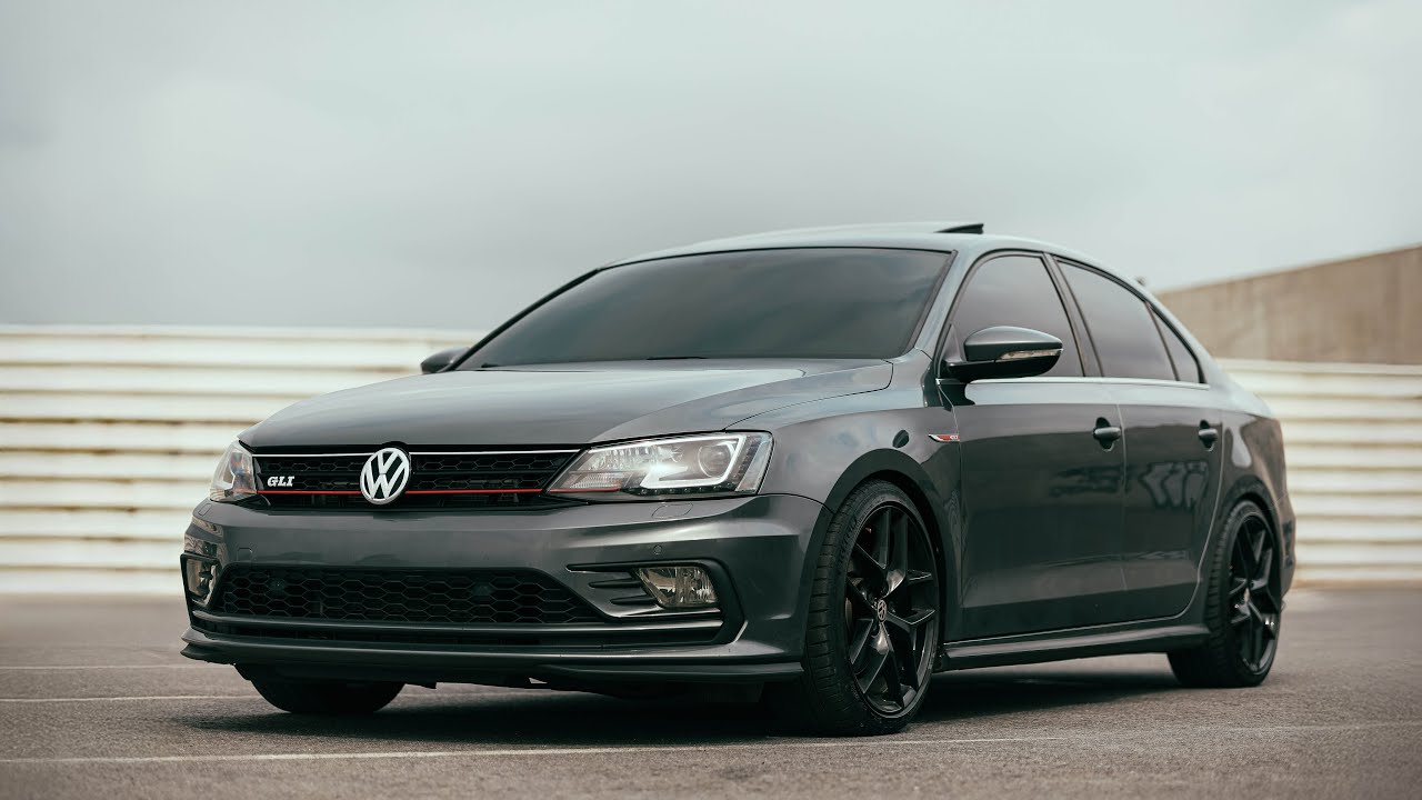 СЕДАН З ХАРАКТЕРОМ VOLKSWAGEN JETTA GLI mk6