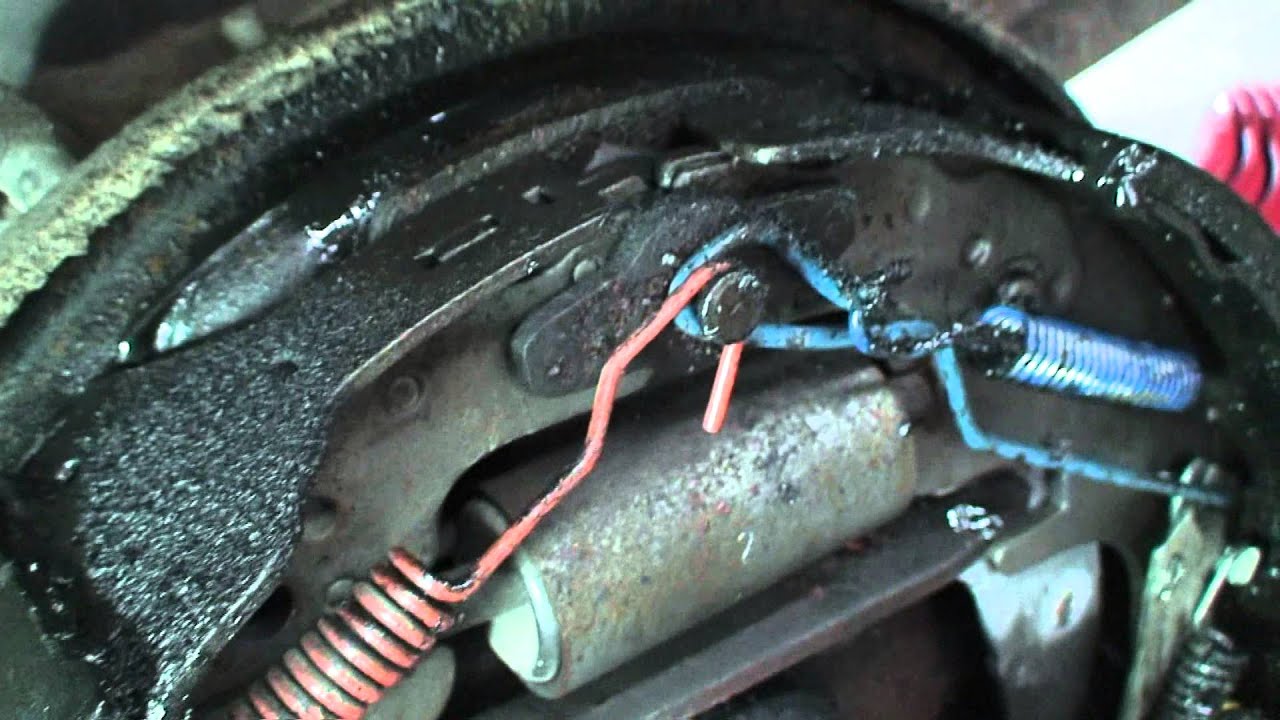 Rear Axle Seal Leak Solved 98 Chevy K2500/GM 14 Bolt/Axle Fluid Change