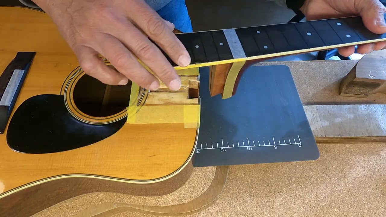 Gluing neck onto the body for neck reset on S.Yairi YD-304 - alternative view