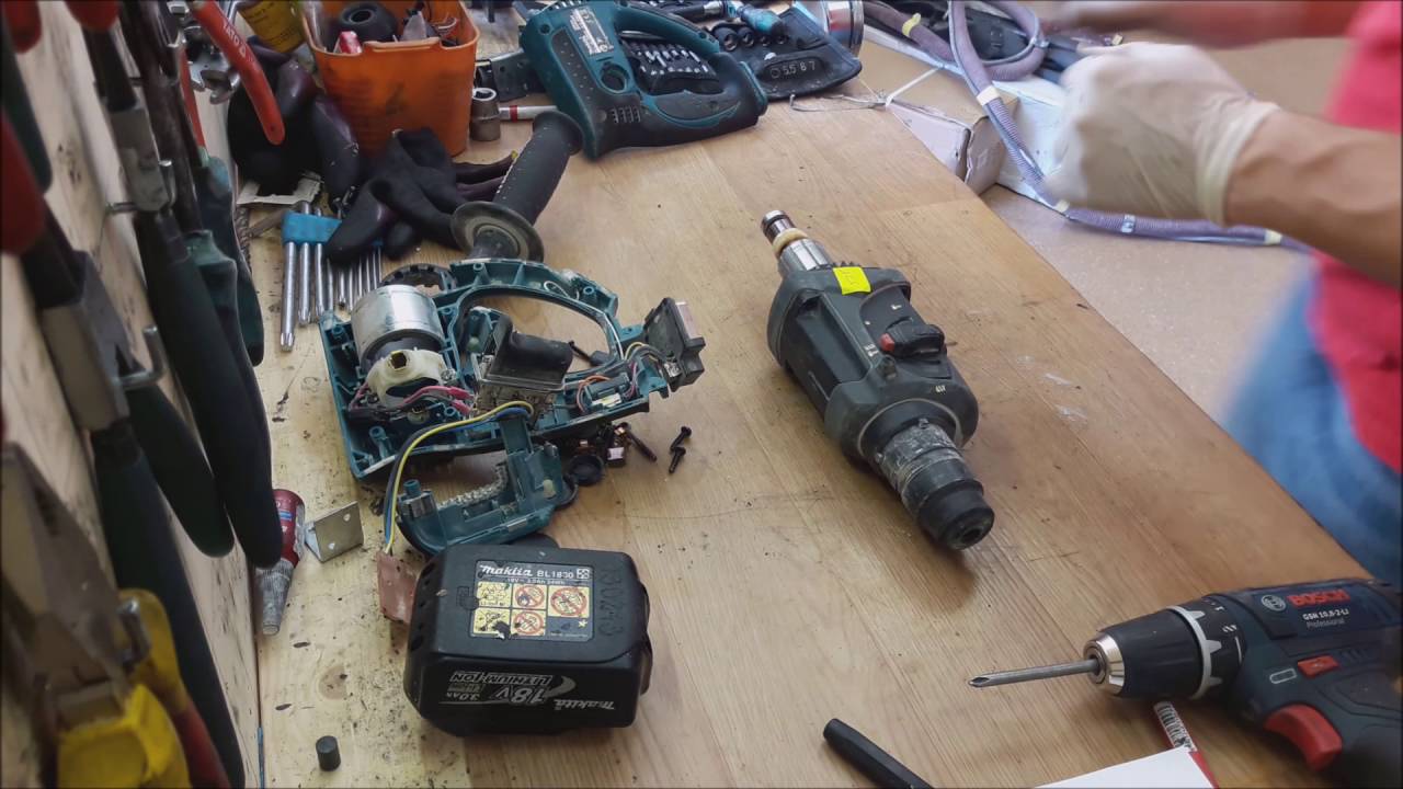How to disassemble and repair Makita BHR202 DHR202 cordless rotary hammer drill 18V