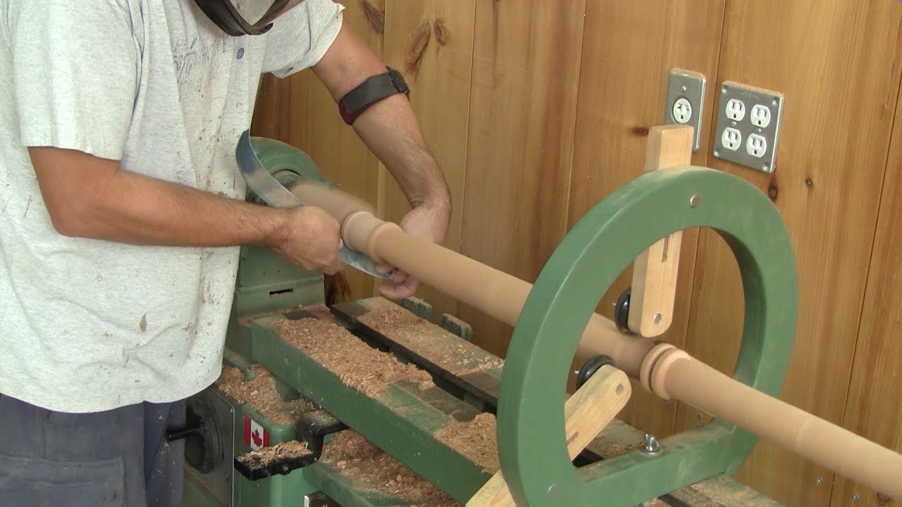 The Woodpecker Ep 106 - Building a pair of coat racks part - 2