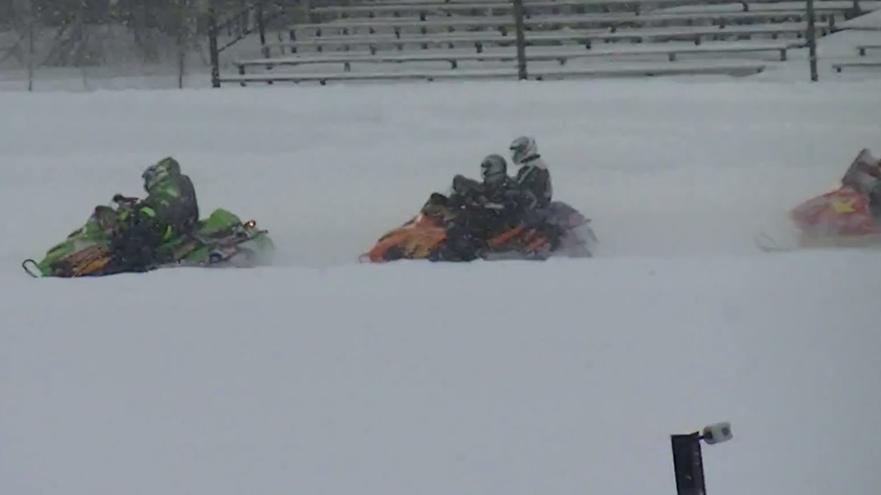601-700 Snowmobile Feature | Stateline Speedway  | 2-21-15
