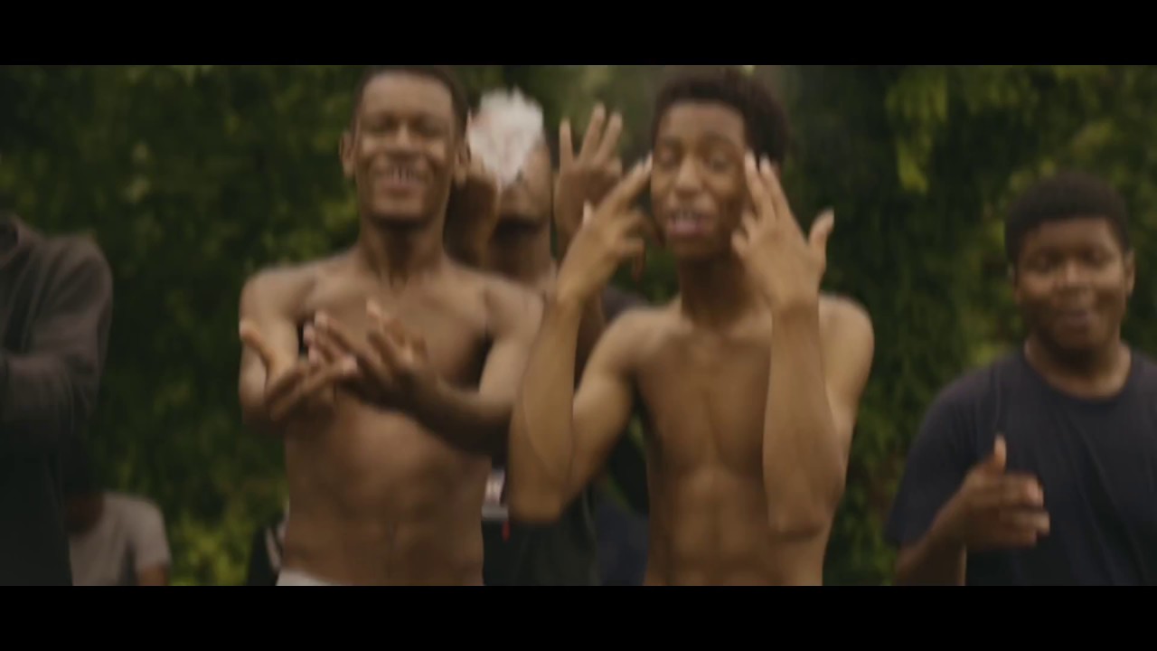 MereRackz- “ SCAMMING “ 💰 (  OFFICIAL  MUSIC VIDEO ) DIR BY. @4QKPZ