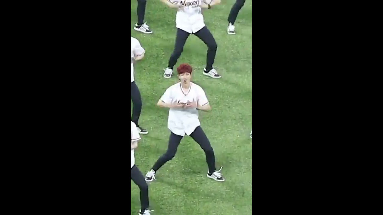 [나야 나/편집] 임영민  @프로야구 개막 축하공연