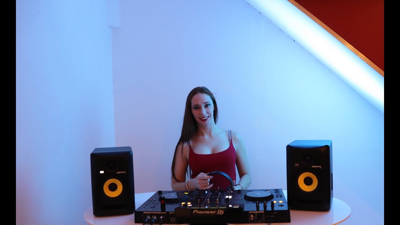 KALY BENKS LIVE : PART 1 