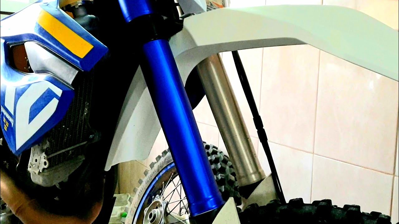 Jak okleić lagi | PROJEKT HUSABERG FE 501 #SUPERMOTO odc.3