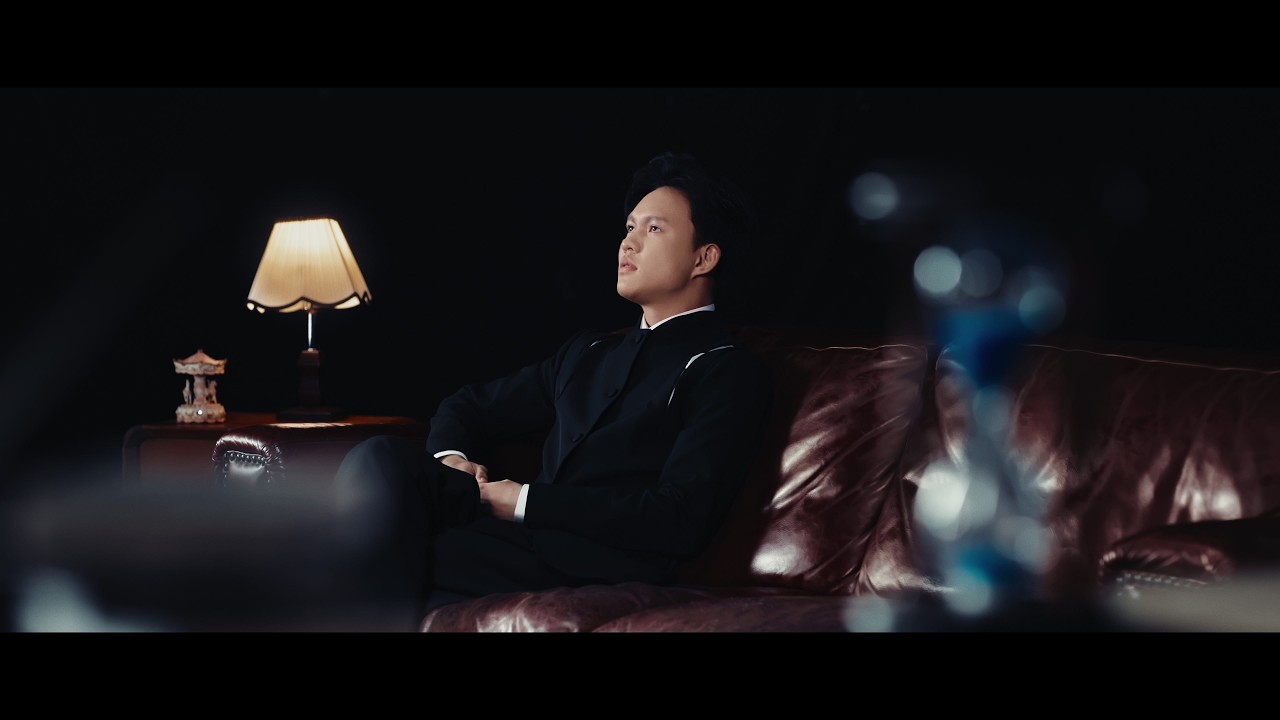 Fajar Noor - 8 (Official Album Visualizer)
