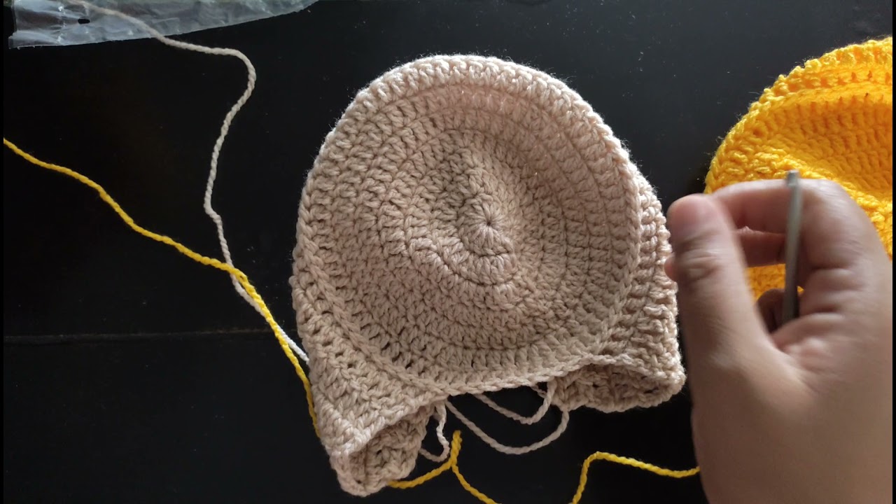 Gorrito de león en varias tallas