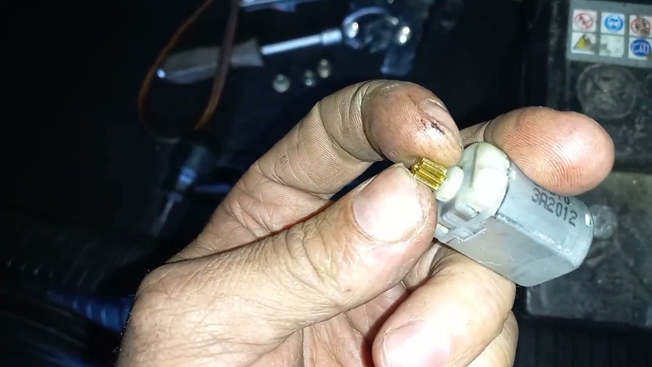 Golf 4 kombi Variant. Elektronik scheiß. Heckklappenschloss. Heckklappe mit Schlüssel öffnen