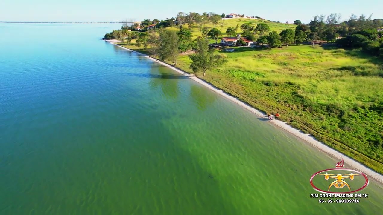 Praia de Iguabinha - Iguaba Grande - Rio de Janeiro - Brasil - Visto de cima em 5.4K - Dji Air 2S