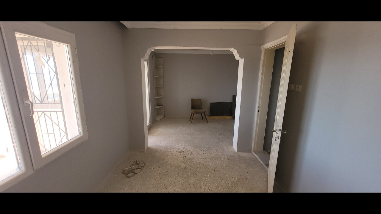 BORNOVA ATATÜRK MAH. BARBAROS CADDESİ ÜZERİNDE 3+1 KİRALIK DAİRE