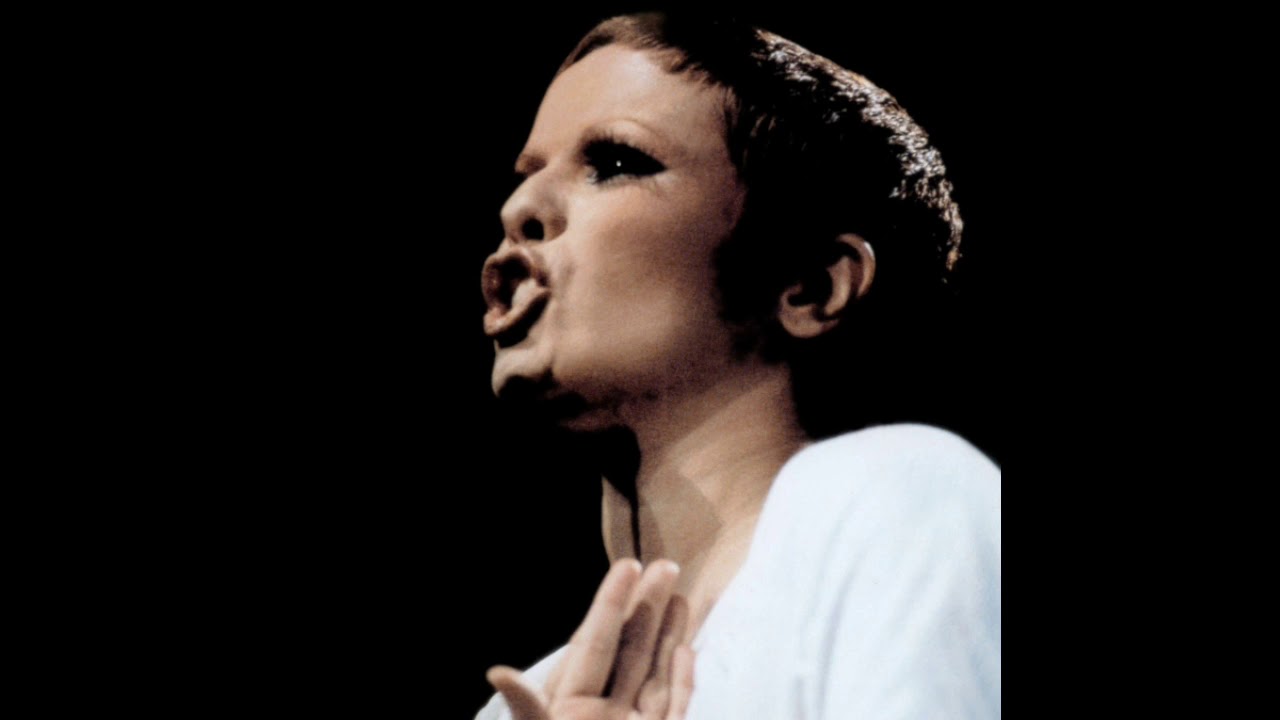 Como Nossos Pais - Elis Regina - Falso Brilhante (Capella Oficial)