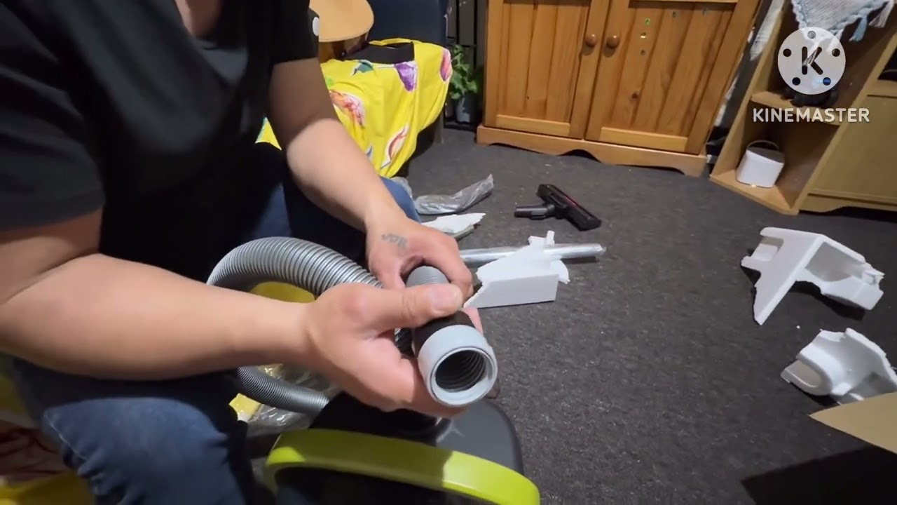 Unboxing MC-CL603 powerful vacuum cleaner