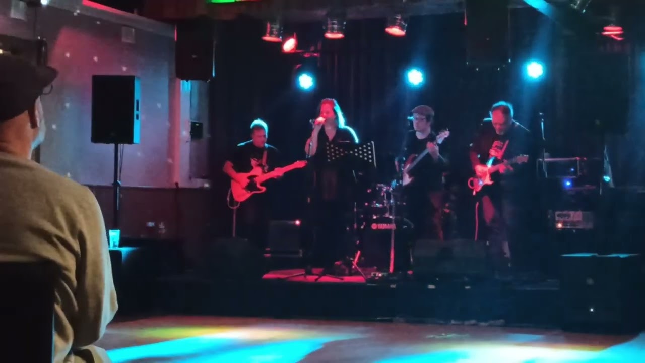 J&auml;nis Groove Ltd 16.11.24@Bar Parooni