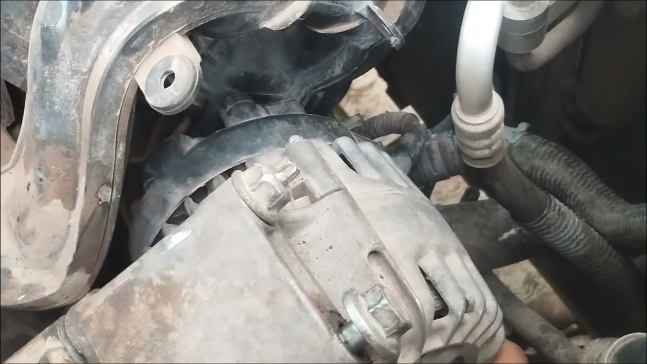 Cómo cambiar una bomba de agua de un ford fiesta 2013🚗🚨