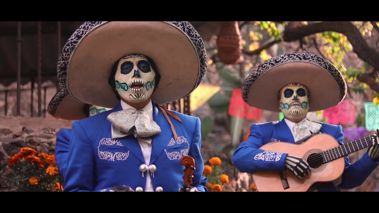 Chocani / La Llorona - Mariachi Voz de México