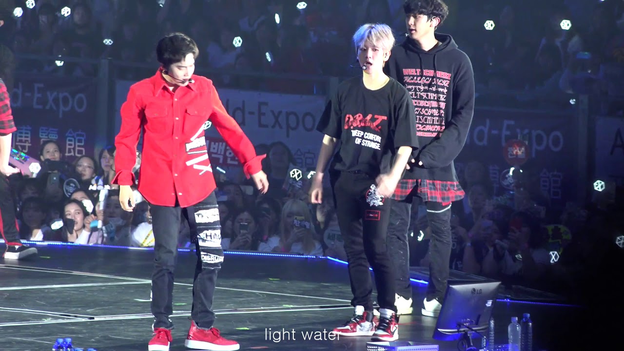 180603 elyxion in hk comming over  #exo baekhyun  focus [4k]
