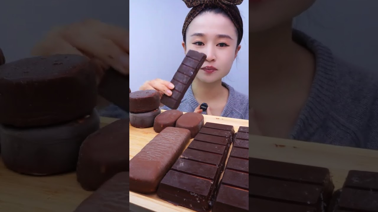 Innovative Crispy Chocolate Ice Cream: Voice-Controlled Delight