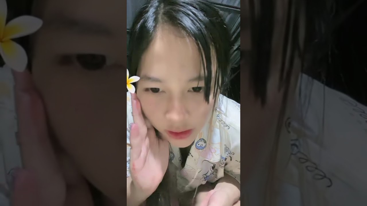 นั่งเล่นค่ะ.....!!......🌺💘