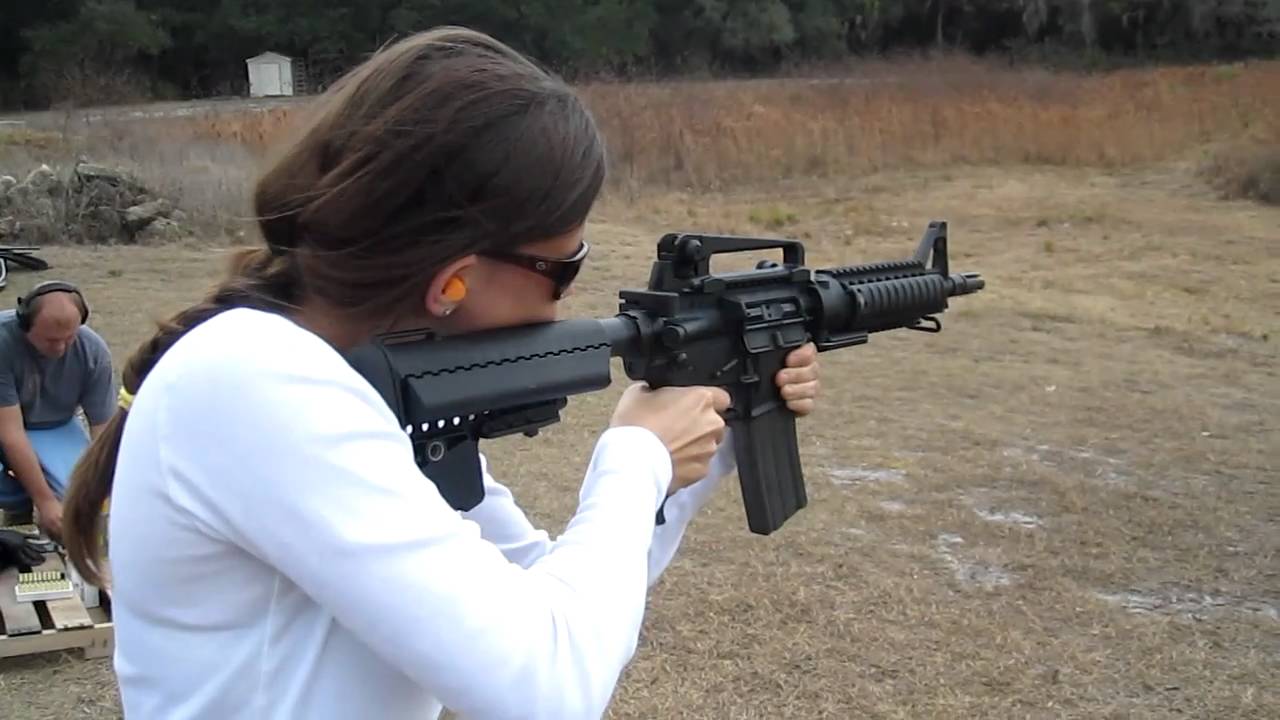 M16