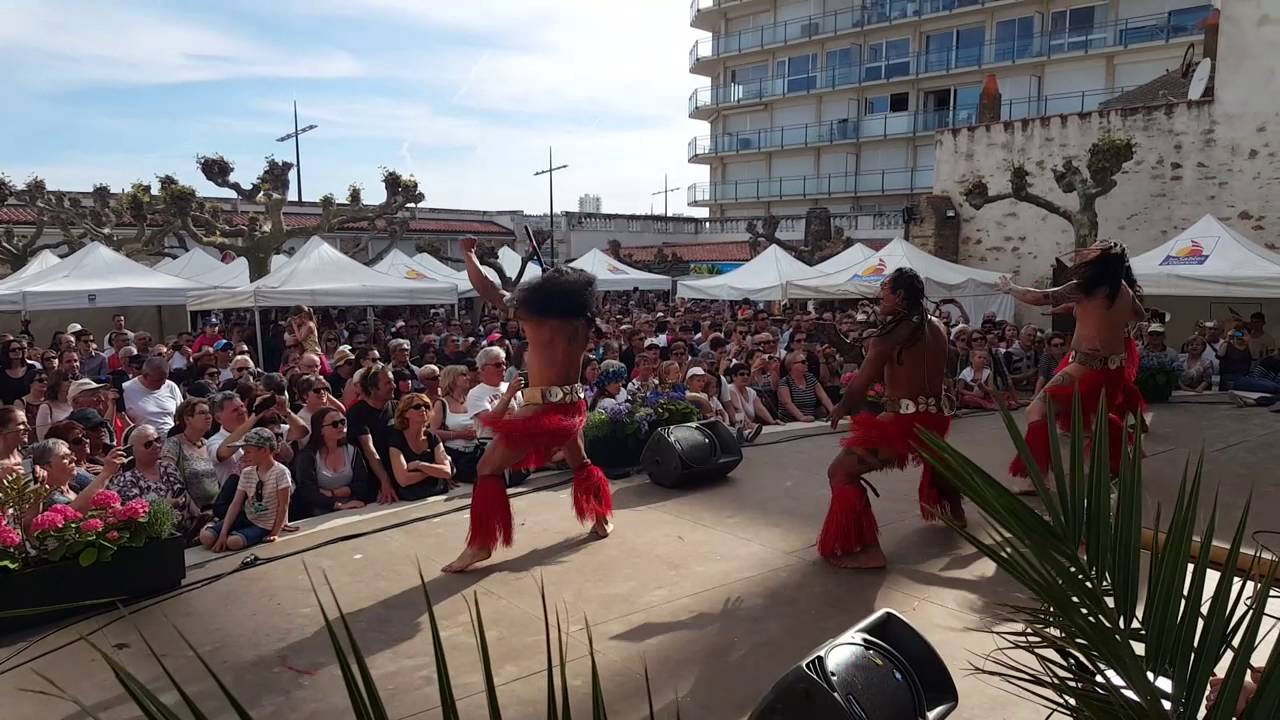 Le haka de Tahiti Marquises de Théo SULPICE