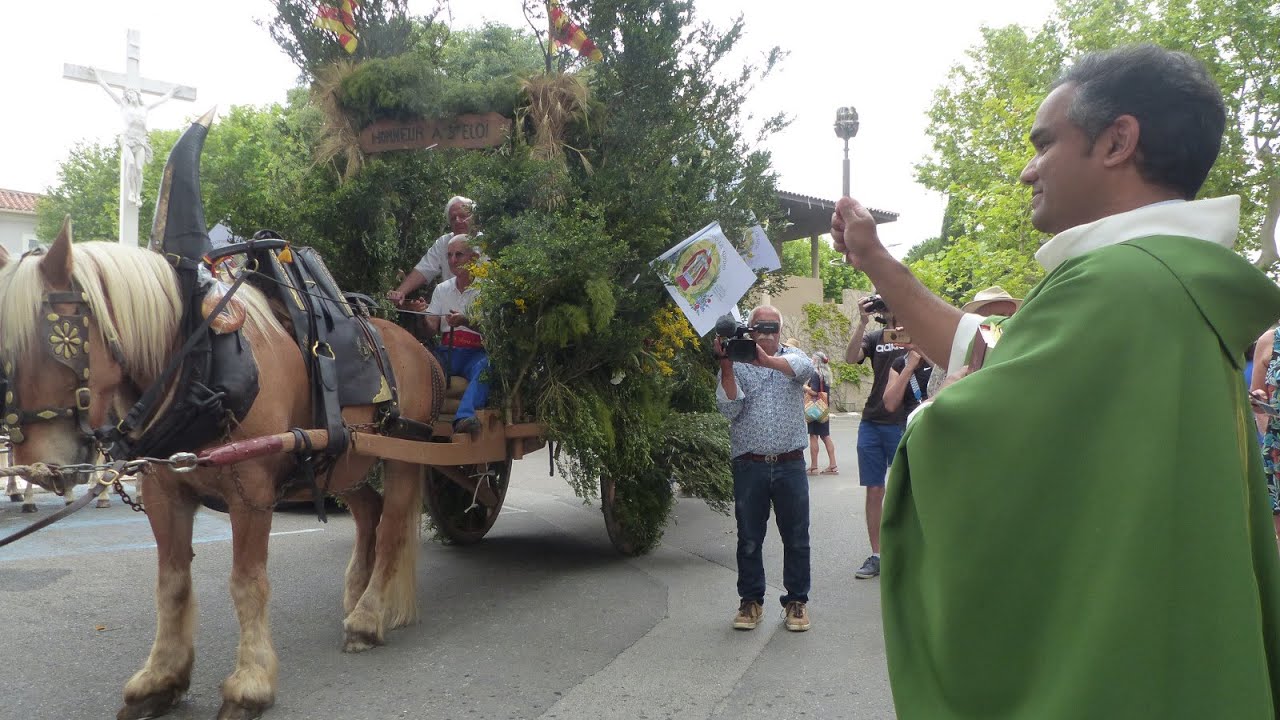 MAUSSANE-LES-ALPILLES   Fête de Saint Eloi 2024 - Bénédiction