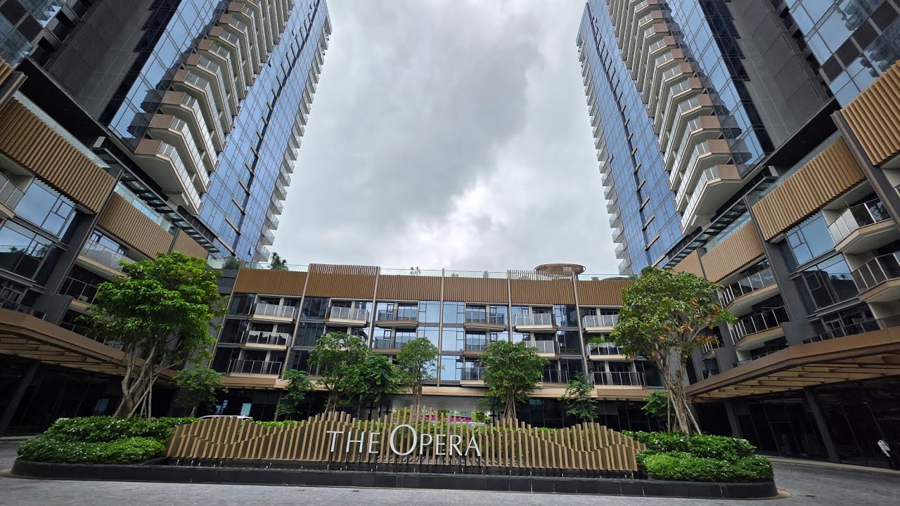 We Rented an AMAZING Condo in Ho Chi Minh, Vietnam