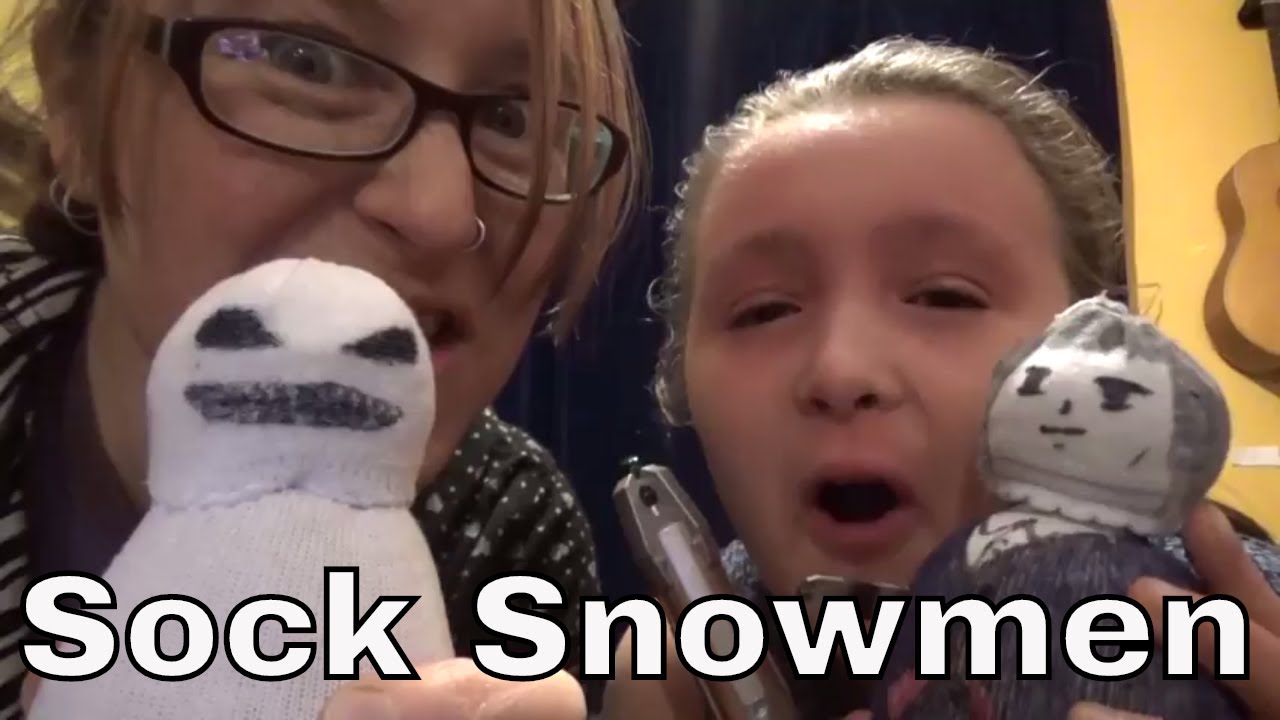 Dr Who Themed Sock Snowmen, with Imo and Izzy! 🎄⛄